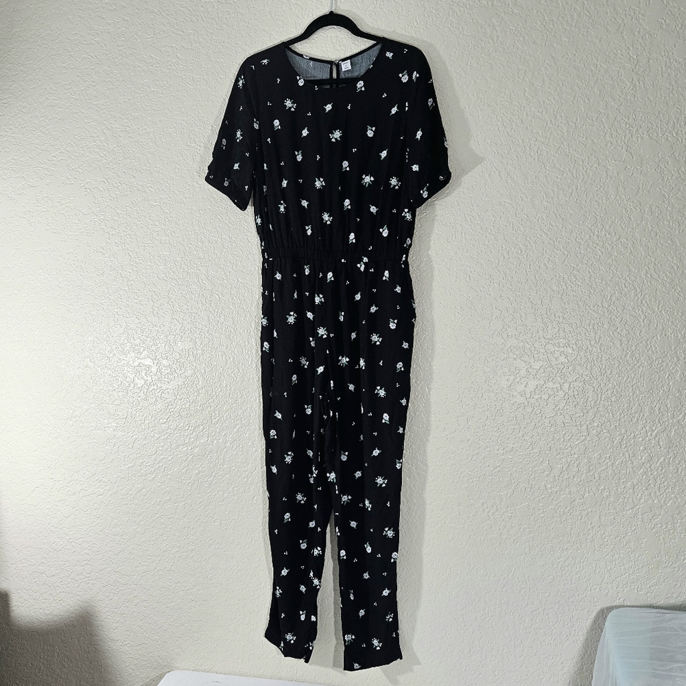 Old Navy Flower Design Jumpsuit Unitard Size Medium